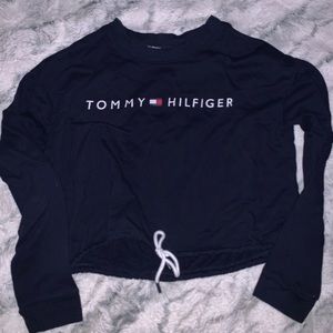 🍒 TOMMY HILFIGER CROP TOP 🍒